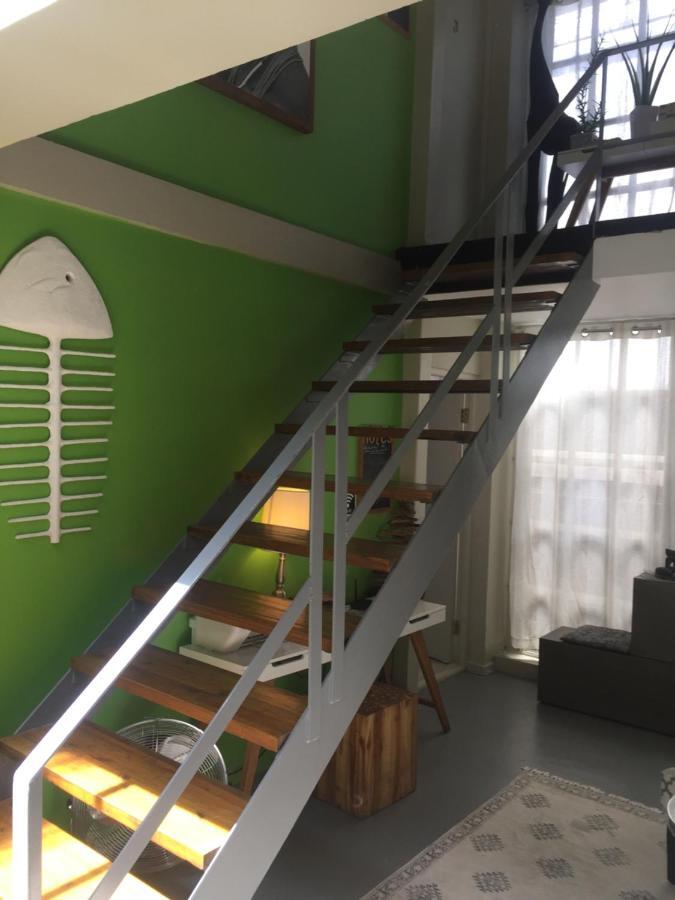 Man And Tree House Appartement Kaapstad Buitenkant foto
